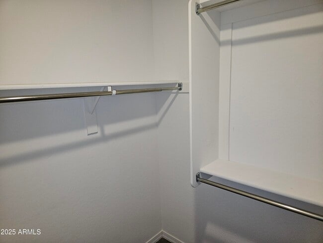 Building Photo - 14224 W Hackamore Dr