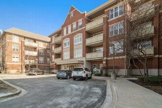 Building Photo - 77 N Quentin Rd