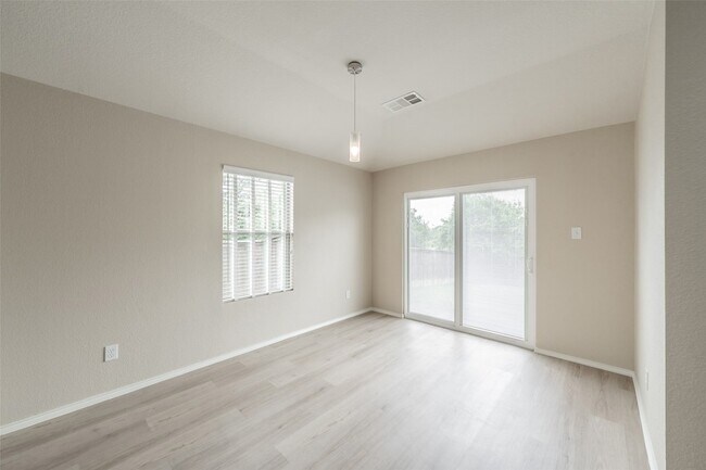 Building Photo - 629 Chalk Knoll Rd