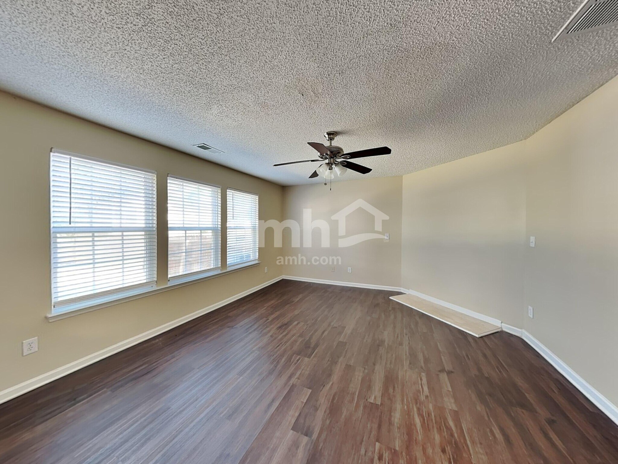 Building Photo - 3109 Teton Dr