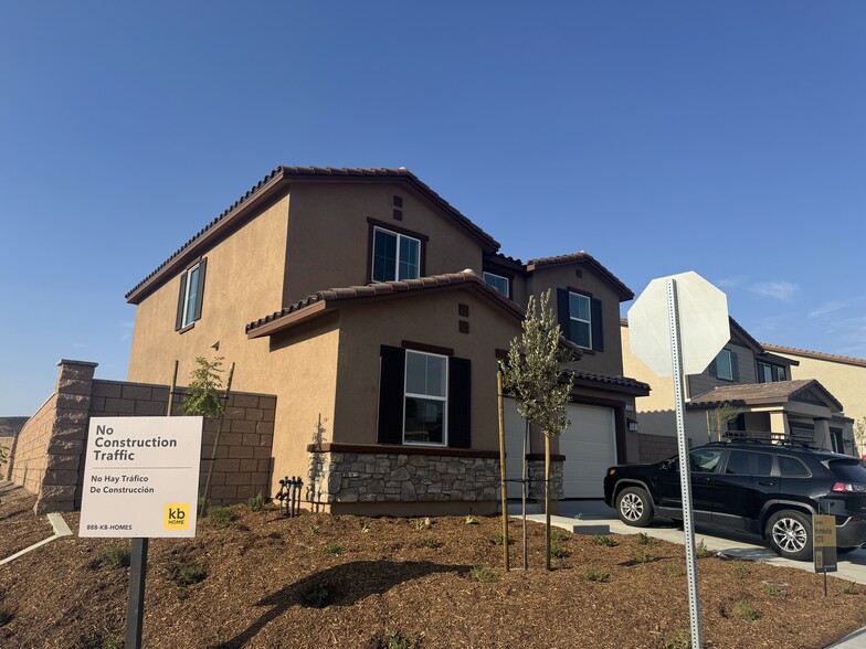 Building Photo - 4781 Sicily Dr