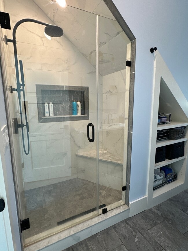 Building Photo - 20 Somerset St