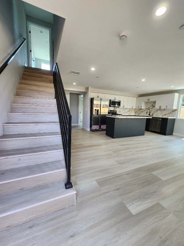 Building Photo - 2223 S Highland Ave