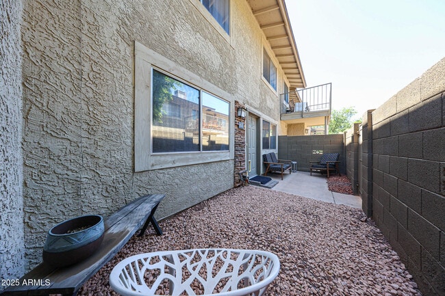 Building Photo - 8531 E Belleview St