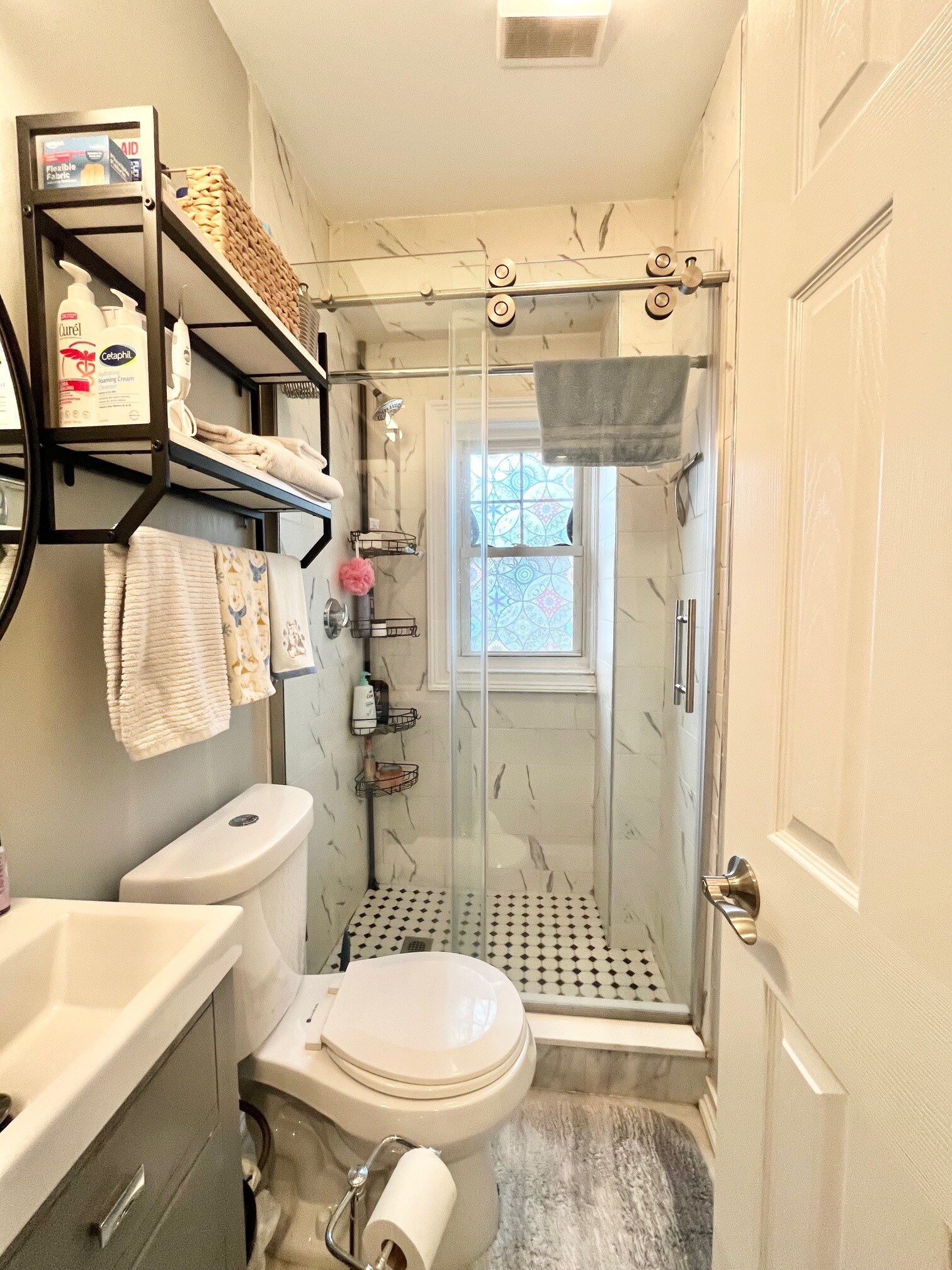 Building Photo - 220 Faneuil St