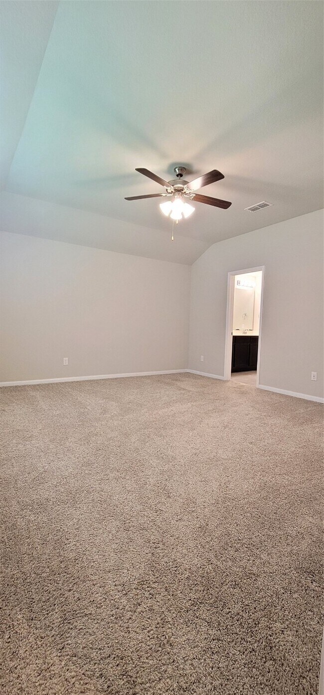 Building Photo - 1327 Wheatland Terrace Ln