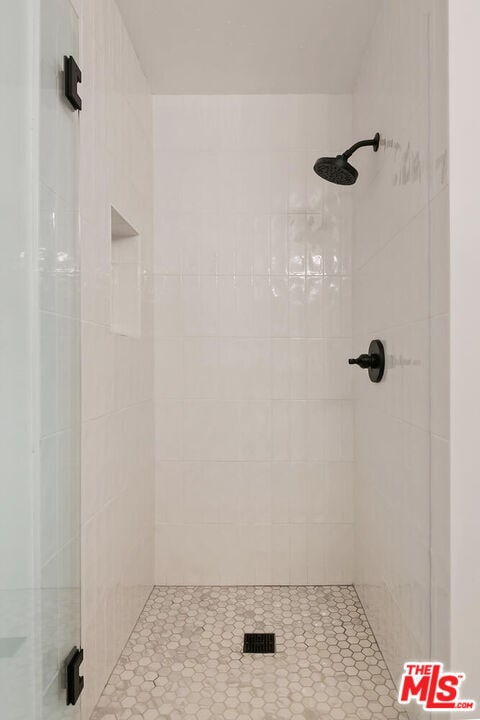 Building Photo - 23665 Park Capri