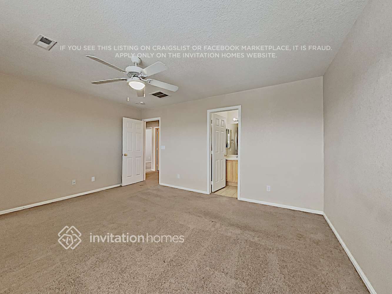 Building Photo - 712 Willow Dr