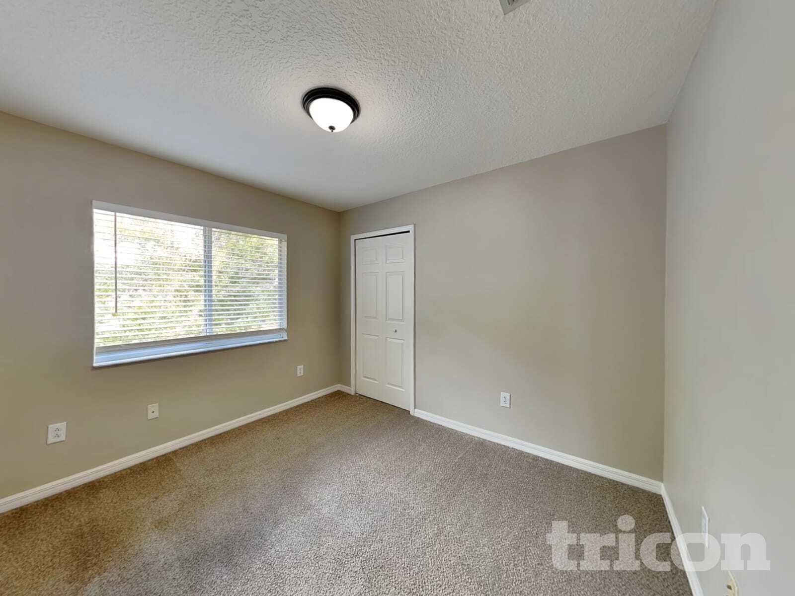 Building Photo - 6137 Skylarkcrest Dr