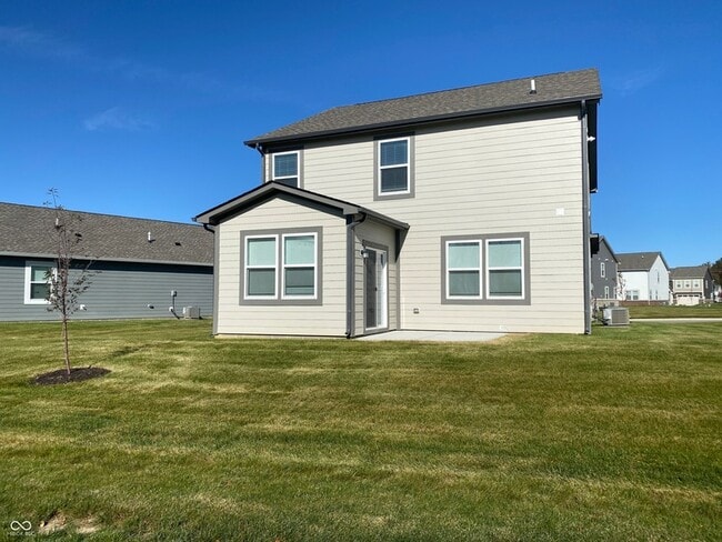 Building Photo - 6531 Hawthorne Dr