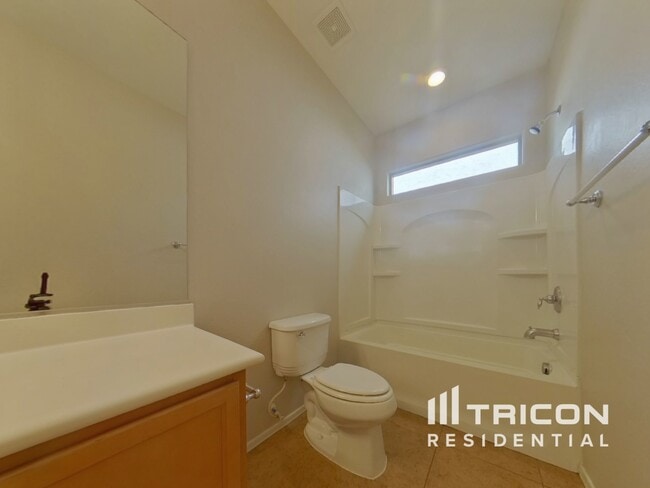 Building Photo - 42 N 193rd Ave