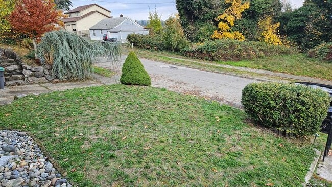 Building Photo - 139 S Lafayette Ave