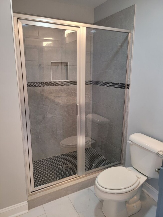 Building Photo - 506 Watauga Ave