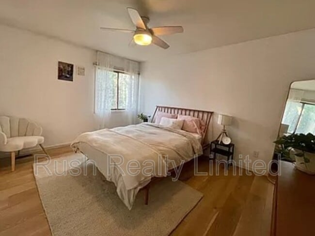 Building Photo - 2657 S University Blvd