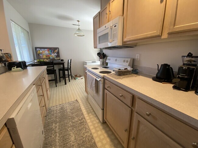 Building Photo - Quiet Corner Townhome | 2 Bed + 2 Bath | Spacious Bedrooms | Pet Friendly | W/D | $1,900/mo