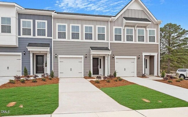 Building Photo - 116 Fideaux Blvd