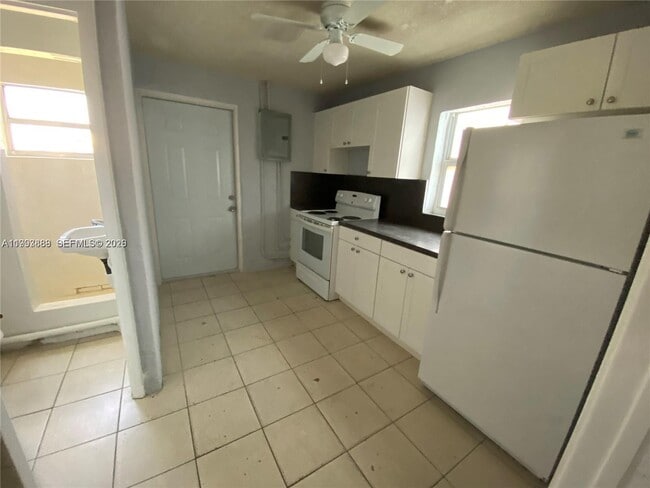 Building Photo - 10680 SW 172nd St