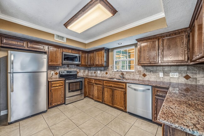 Building Photo - 11510 Pagoda Dr