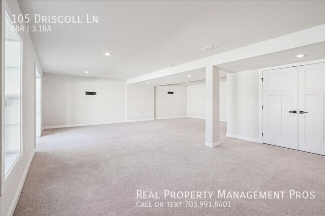 Building Photo - 105 Driscoll Ln