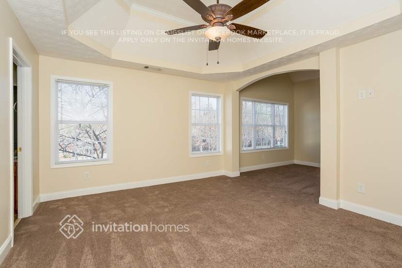 Building Photo - 115 Westbrook Way