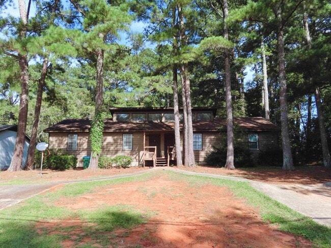 Primary Photo - 402 Freeman Dr