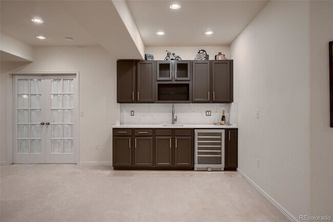 Building Photo - Extravagant home with lots to offer!