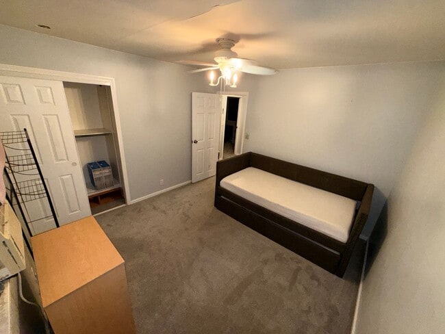 Building Photo - Don't Miss This! 3/1.5 Quiet & Spacious Upper Makakilo - Makakilo Hale I