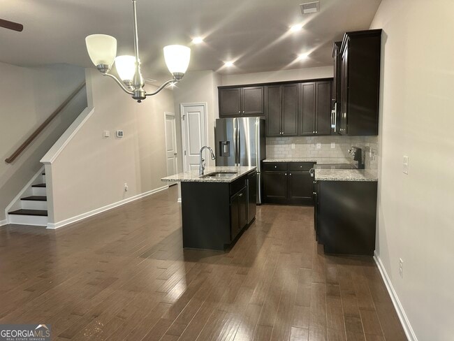 Building Photo - 7062 Mimosa Blf