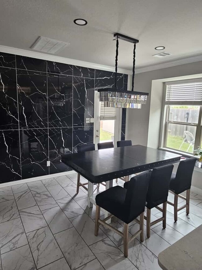 Building Photo - 100 Wedgewood Trce Ln