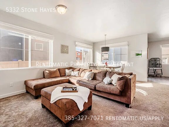 Building Photo - 5332 Stone Hayes Dr