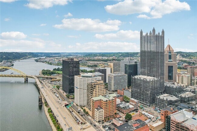 Building Photo - 151 Fort Pitt Blvd