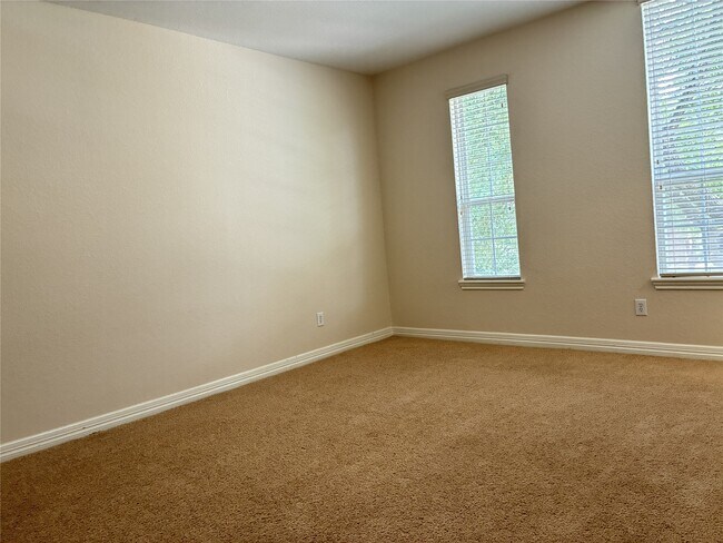 Building Photo - 14207 Parable Ct