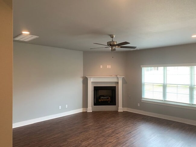 Building Photo - 2658 Cassidy Ave