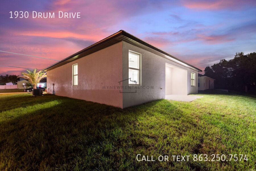 Building Photo - 1930 Drum Dr