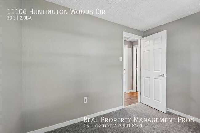 Building Photo - 11106 Huntington Woods Cir