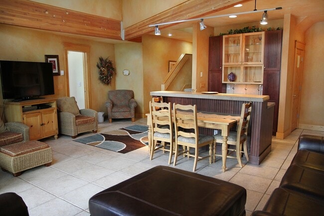 Building Photo - WINTER RENTAL-204 Durango Ct.-Remodeled 3 Bed w/Loft &4 Baths Condo w/ Private Laundry