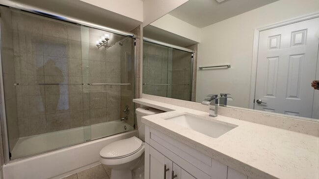 Building Photo - 5340 Bosque Ln