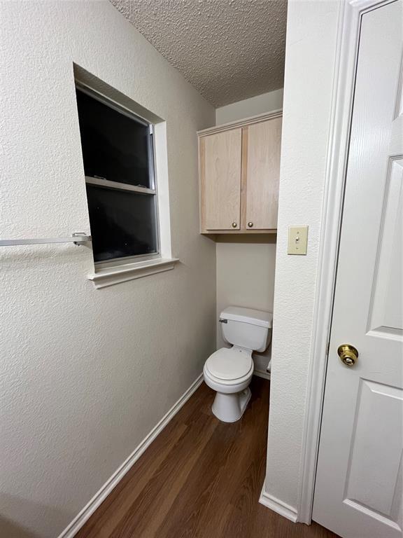 Building Photo - 862 Latteridge Dr