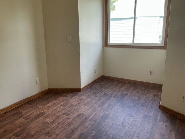 Building Photo - 3133 W Clybourn St