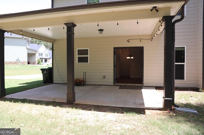 Building Photo - 225 Barnett Ln Ln