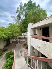 Building Photo - 3119 W Cochise Dr