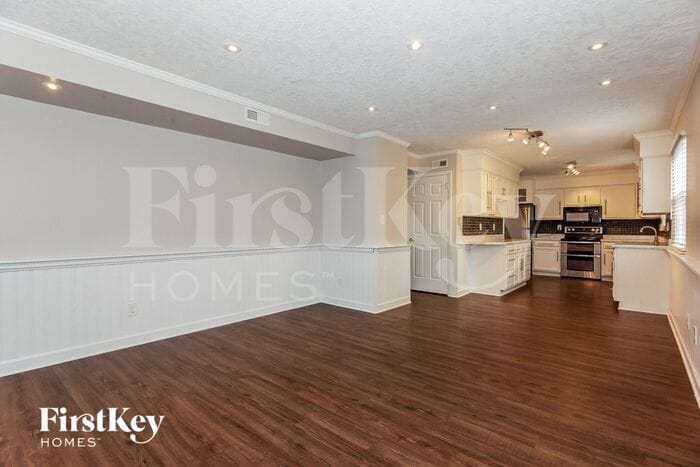 Building Photo - 9512 Robert Burns Ct