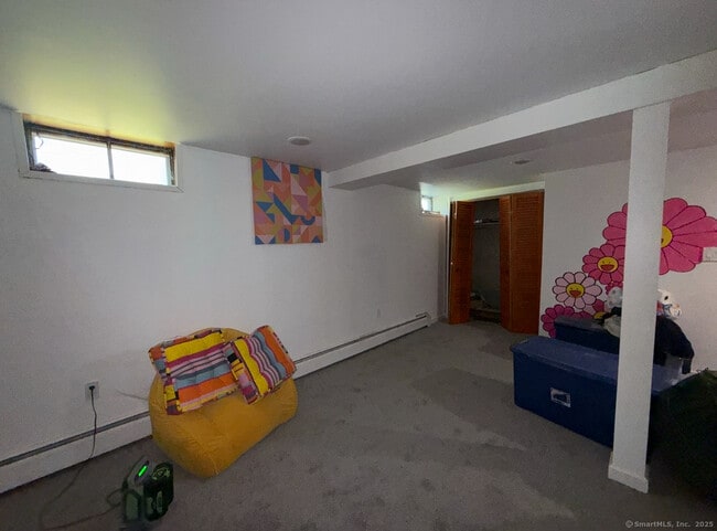 Building Photo - 79 Valentino Dr