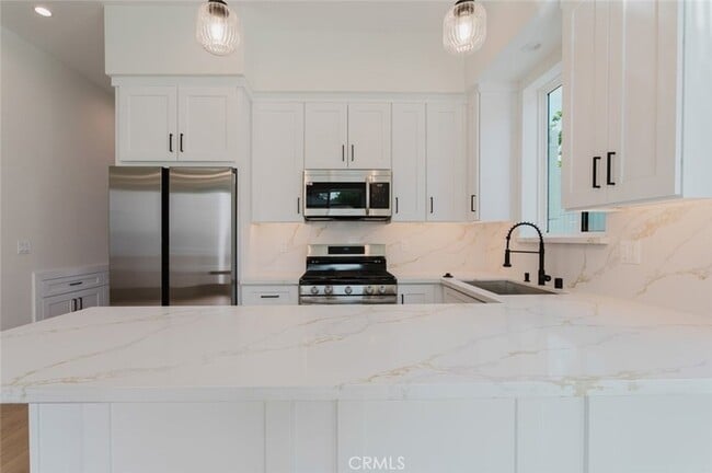 Building Photo - 6329 Ranchito Ave