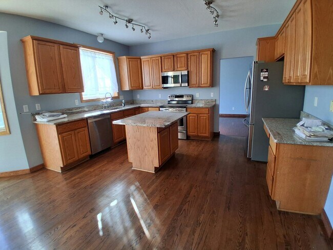 Building Photo - 2972 Eagle Valley Dr