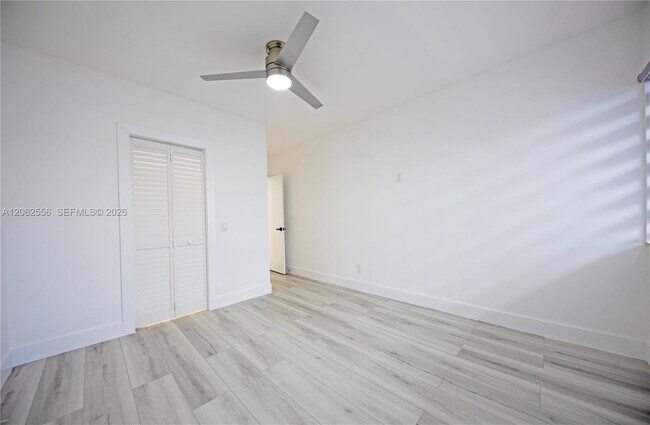 Building Photo - 350 75th St