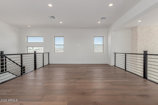 Building Photo - 12417 N 93rd Way