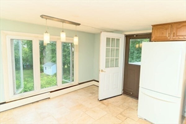 Building Photo - 10 Fair Oaks Rd