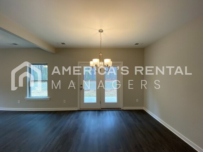 Building Photo - 7945 St.James Dr