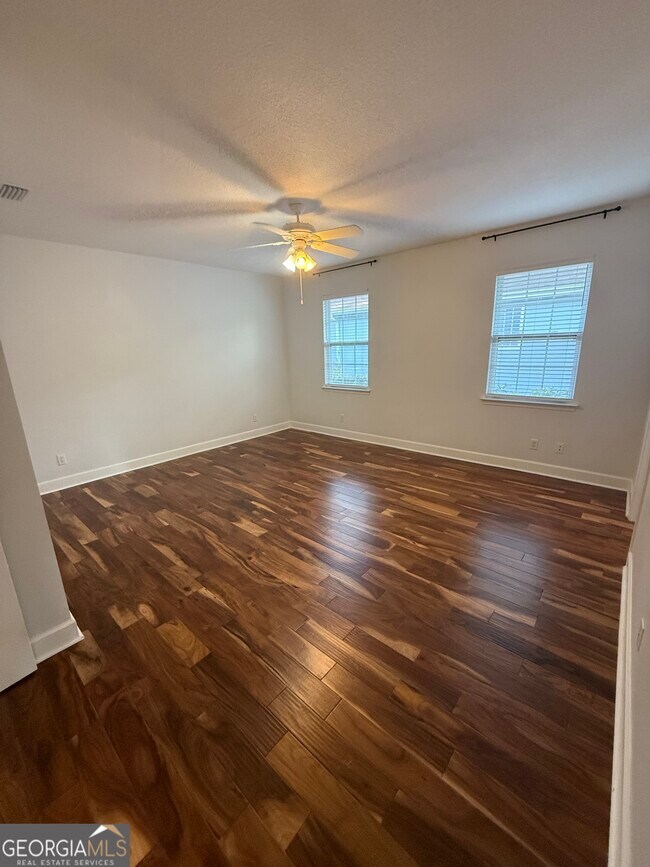 Building Photo - 1603 Sandpiper Ct